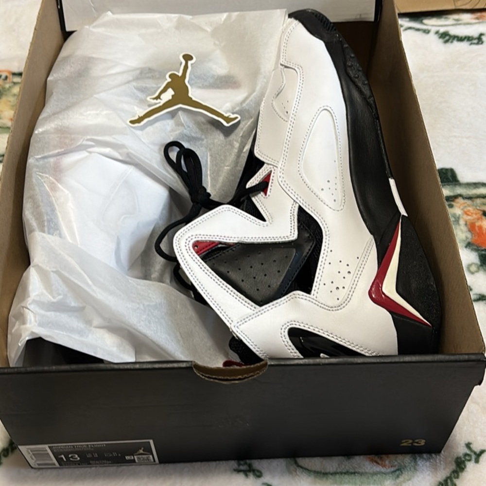 Jordan true flight White and Red High-Top Sneakers - Picture 7 of 8